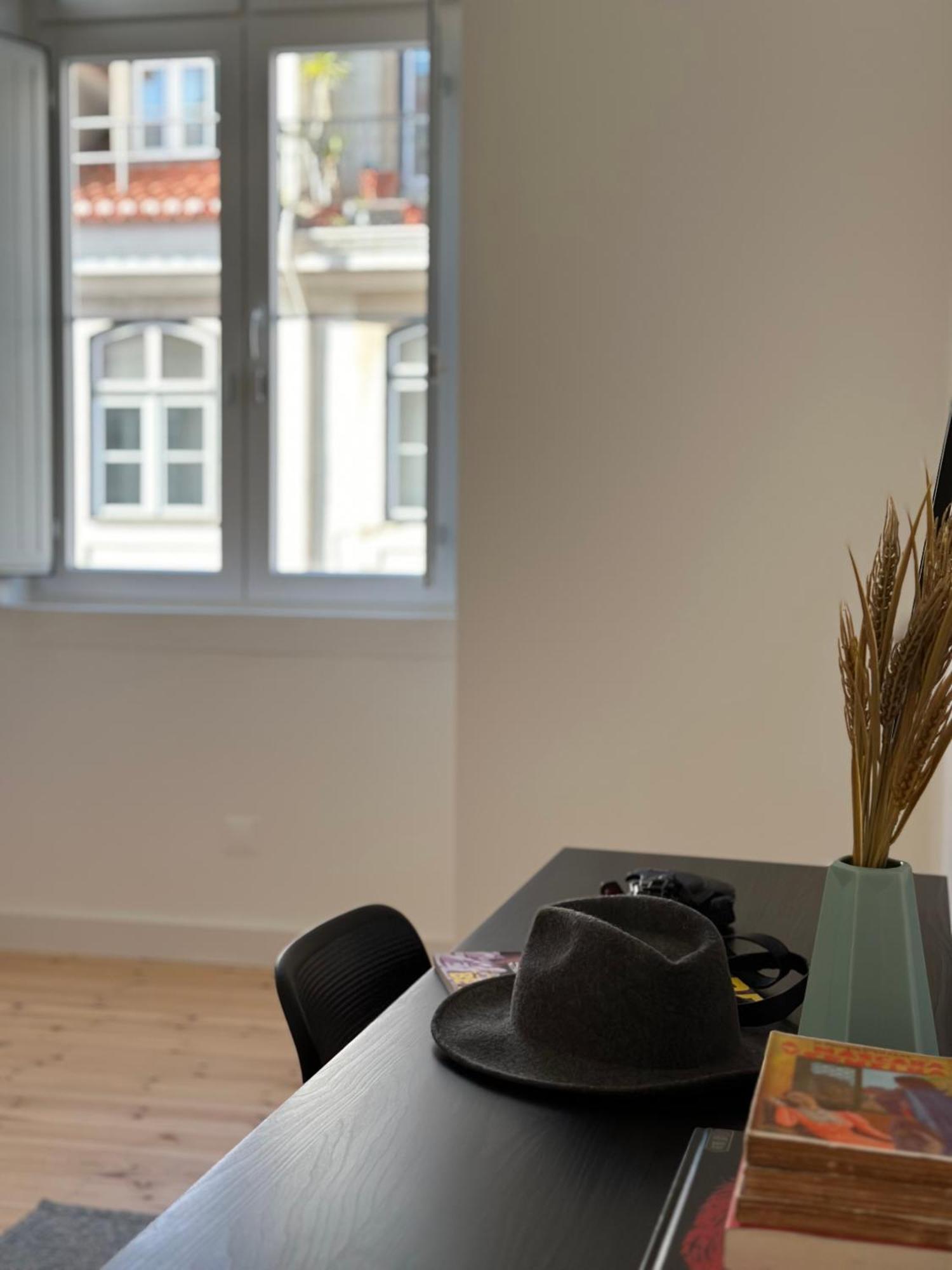 Baixa Chiado Bedrooms Lisbona Esterno foto